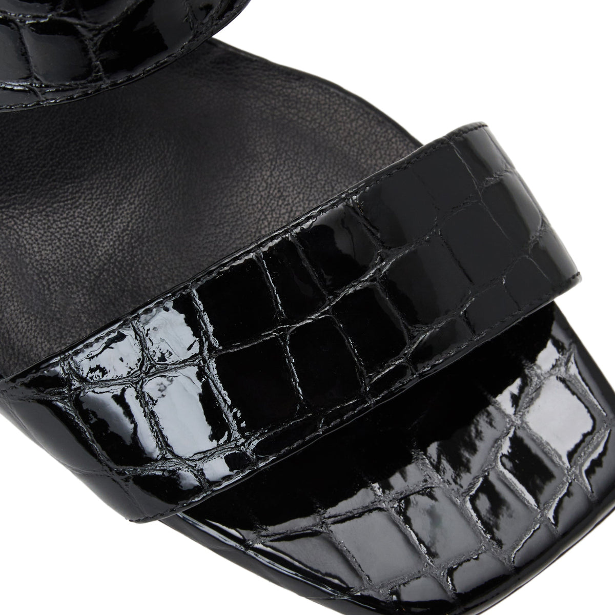 Vezza Black Patent/Croc Women | Bruno Magli Best Seller